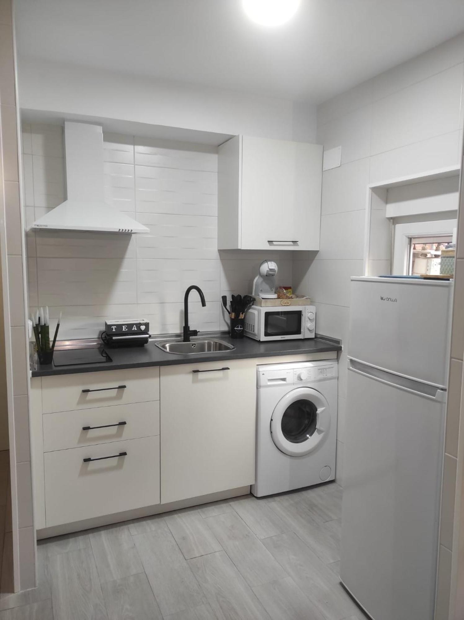 Apartamento En Toledo Ideal Para Visitas A Puy Du Fou מראה חיצוני תמונה